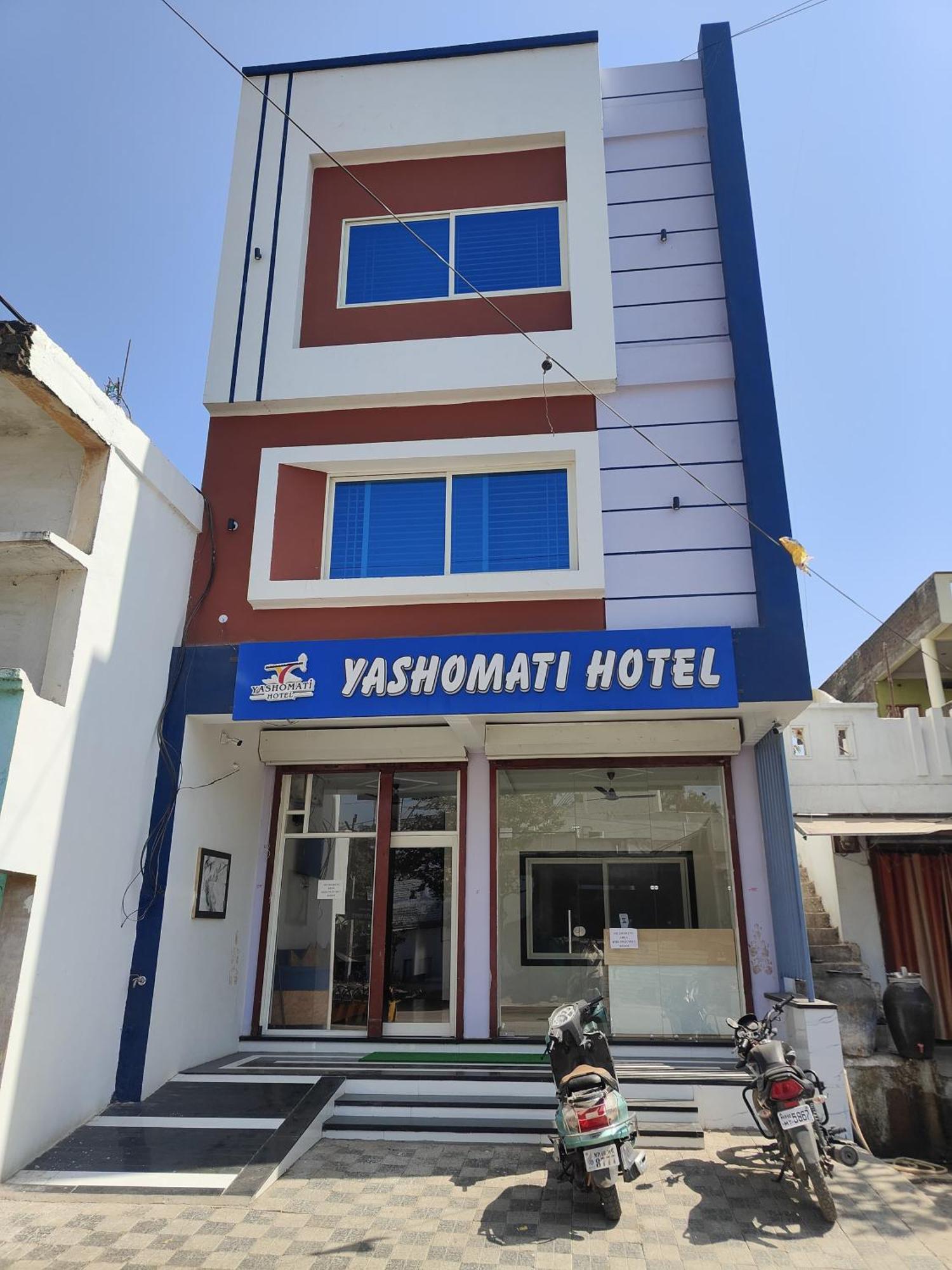Yashomati Hotel Maheshwar Luaran gambar
